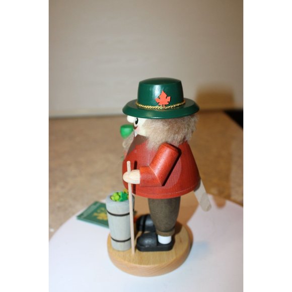 German Nutcracker Ergebirgische - Wine Maker by Richard Glasser - Picture 5 of 6